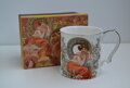 Porcelánový hrnček Alfons Mucha